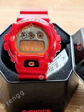 Rare Casio G-Shock 200M Red Digital Sport Watch Like New